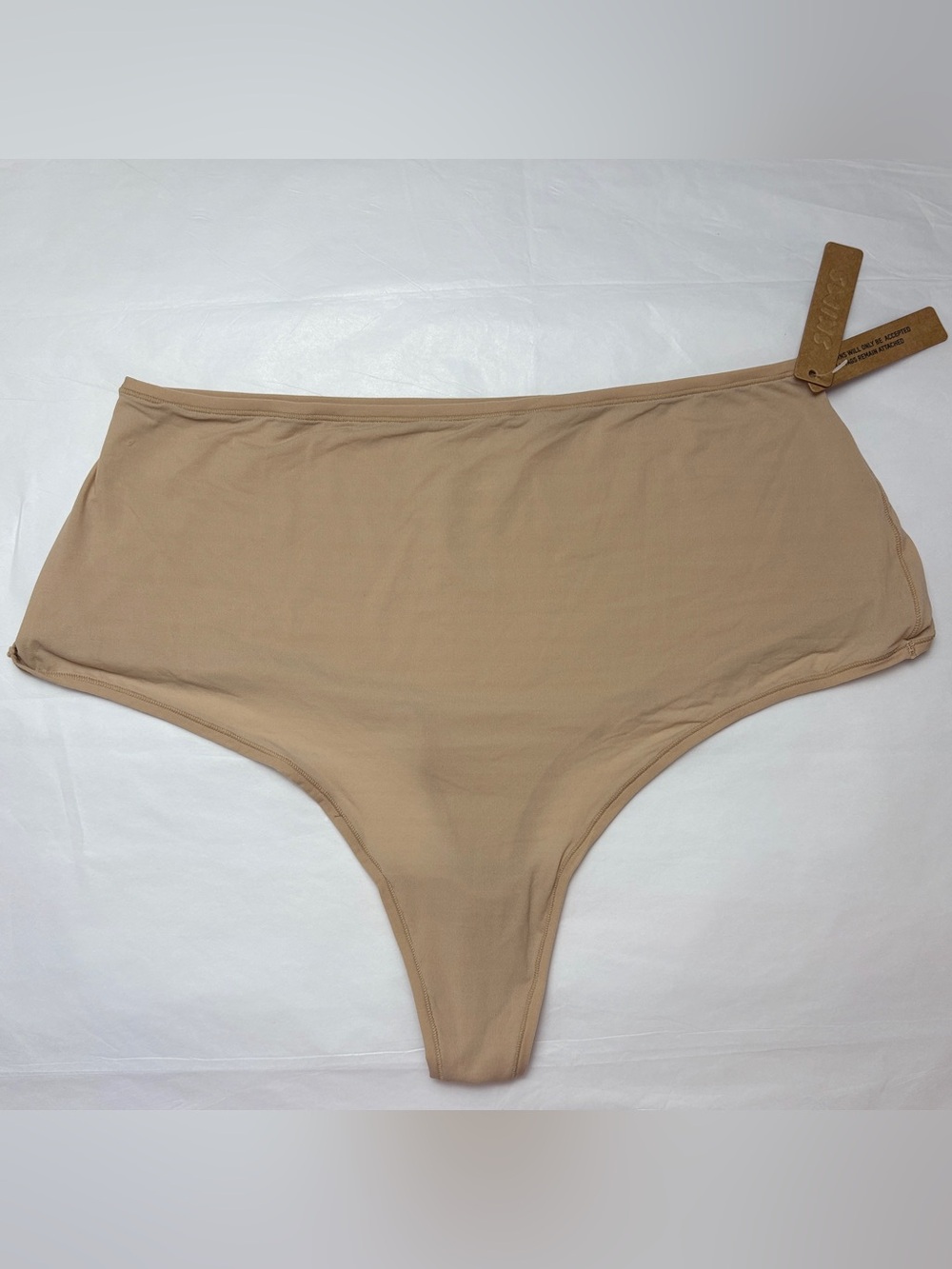 🤎 SKIMS Fits Everybody High Waisted Thong | Mica | Size 3X | NWT 🏷️